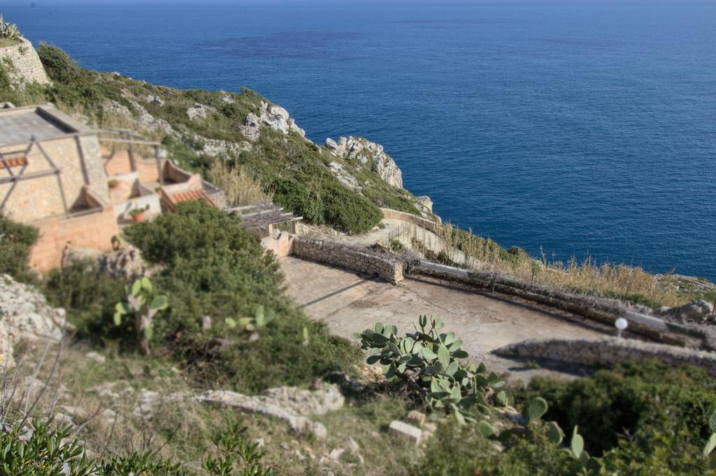 Апартаменти Scogliera Del Gabbiano Santa Maria di Leuca Екстер'єр фото
