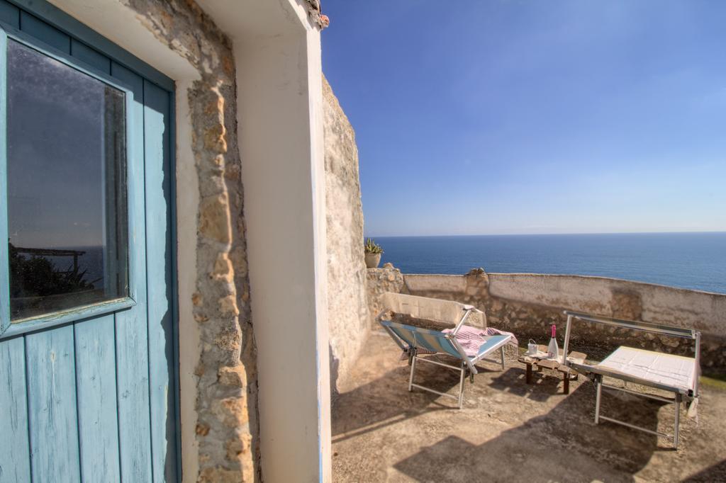 Апартаменти Scogliera Del Gabbiano Santa Maria di Leuca Екстер'єр фото