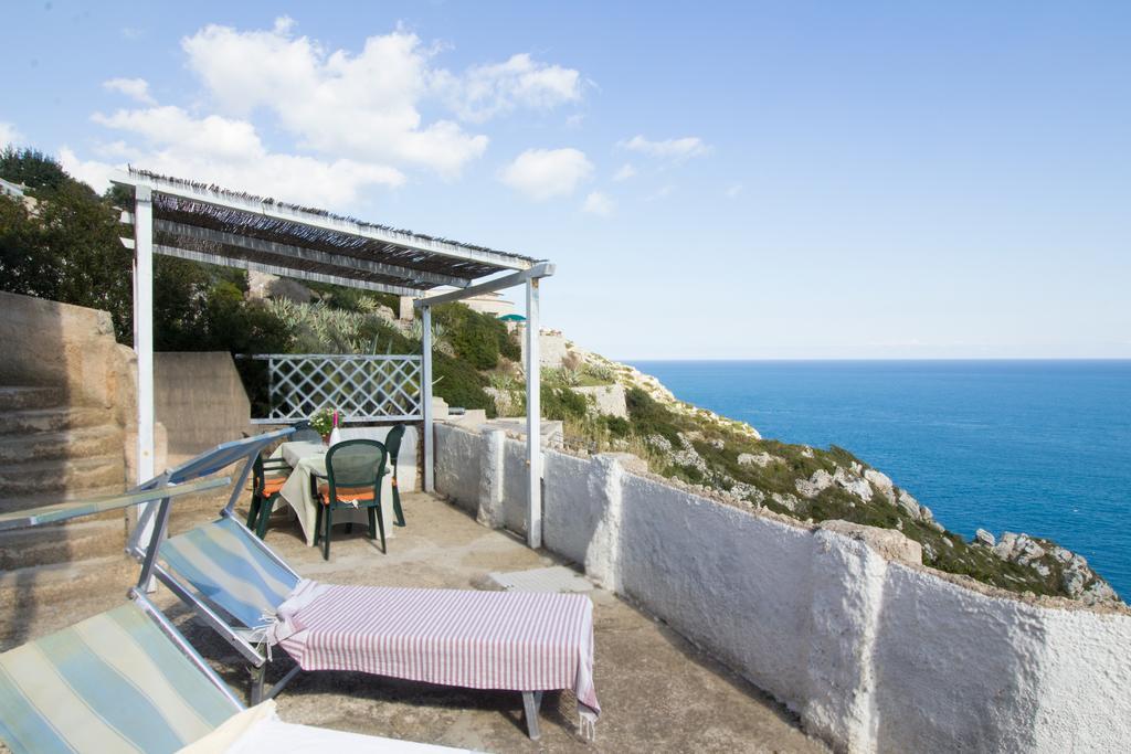 Апартаменти Scogliera Del Gabbiano Santa Maria di Leuca Екстер'єр фото